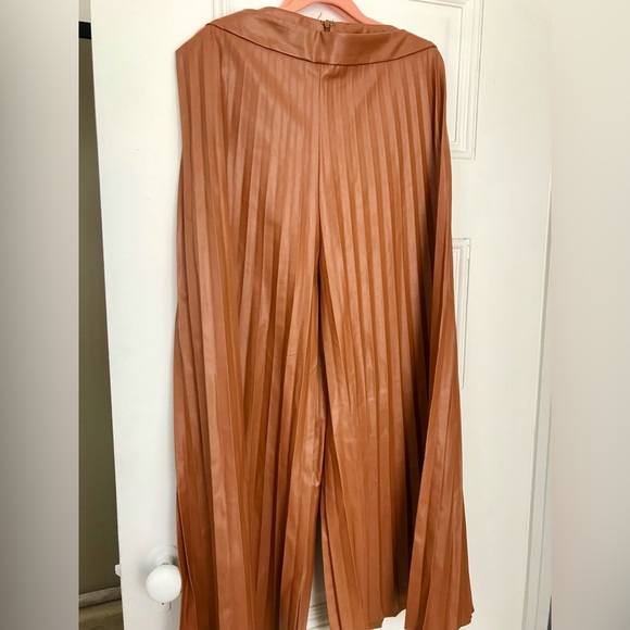 PU Brown Faux Leather Pleated Wide Leg Capri 3/4 Length Pants - Picture 5 of 5